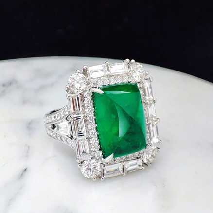 Hiraola's Product Image